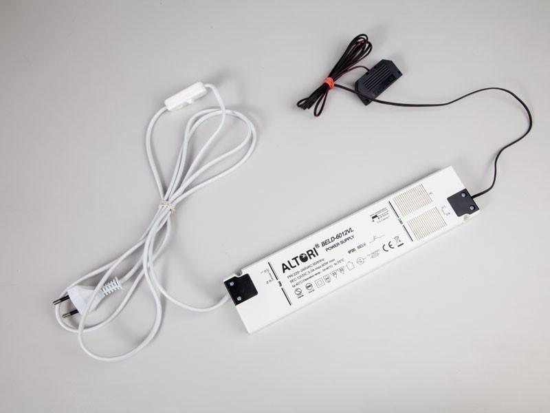 LED VILÁGÍTÁS LD60WpAMP LED TRANSFORMÁTOR FEHÉR 0