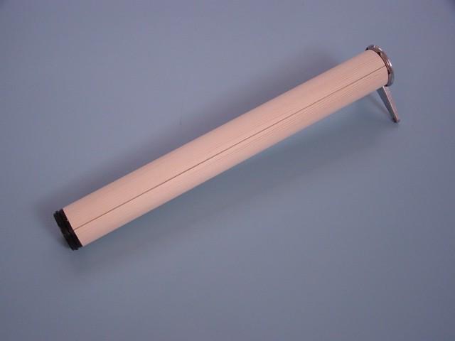 T_ ASZTALLÁB 680709504 RN 705mm ÁTM: 80mm áll.+30mm FENYŐ FURNÉROS 0