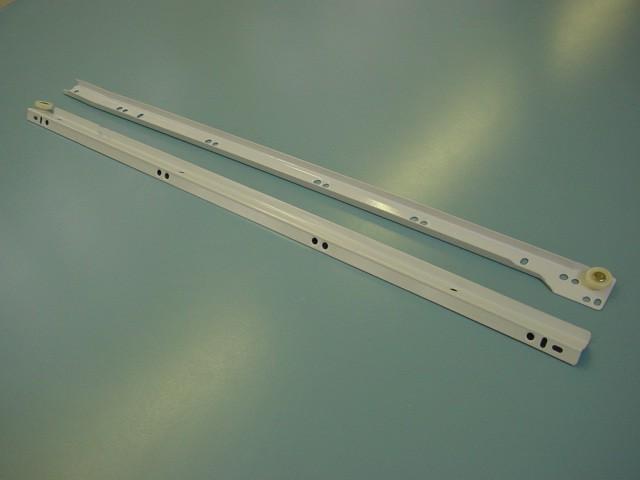 GÖRGŐS FIÓKCSÚSZÓ ES-SC 90 ÖNBEHÚZÓS 550 mm TEHERB: 24,5 kg FEHÉR 0