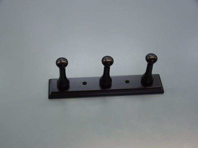 T_ FOGASSOR 220 3 TÜSKÉVEL 80 FEKETE 0