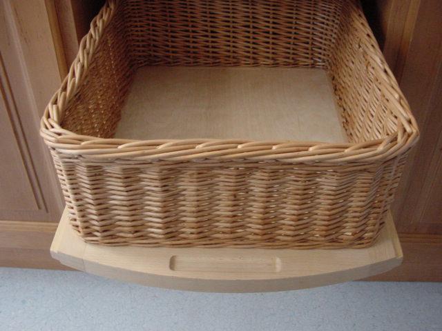 FONOTT KOSÁR alsó megvezetésü BÜKK-BARNA 450 mm-es elemhez 0