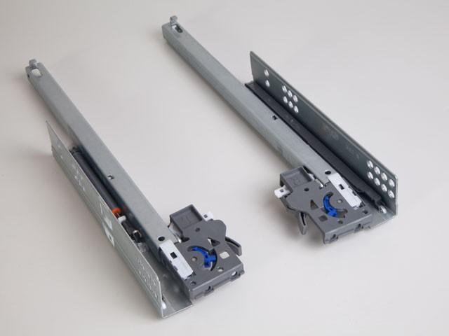 Megszűnt-FDS REJTETT FIÓKCSÚSZÓ FDS-RCSAR RÉSZLEGESEN KIHÚZHATÓ 450mm, 25kg ACÉL 0