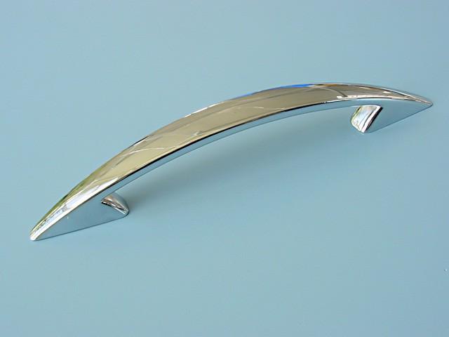 Megszűnt-BÚTORFOGANTYÚ 1253-180 128 KRÓM 0