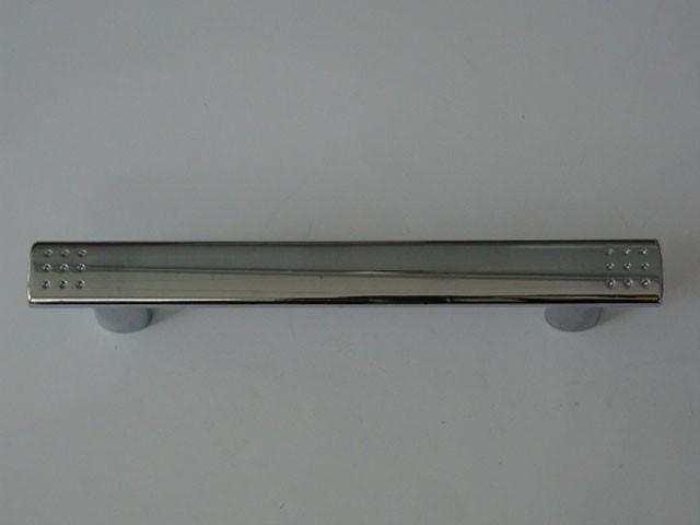 Megszűnt-BÚTORFOGANTYÚ 1313-130 96 KRÓM 0